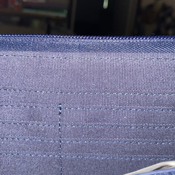 NWT wristlet wallet or crossbody - Picture 5 of 9